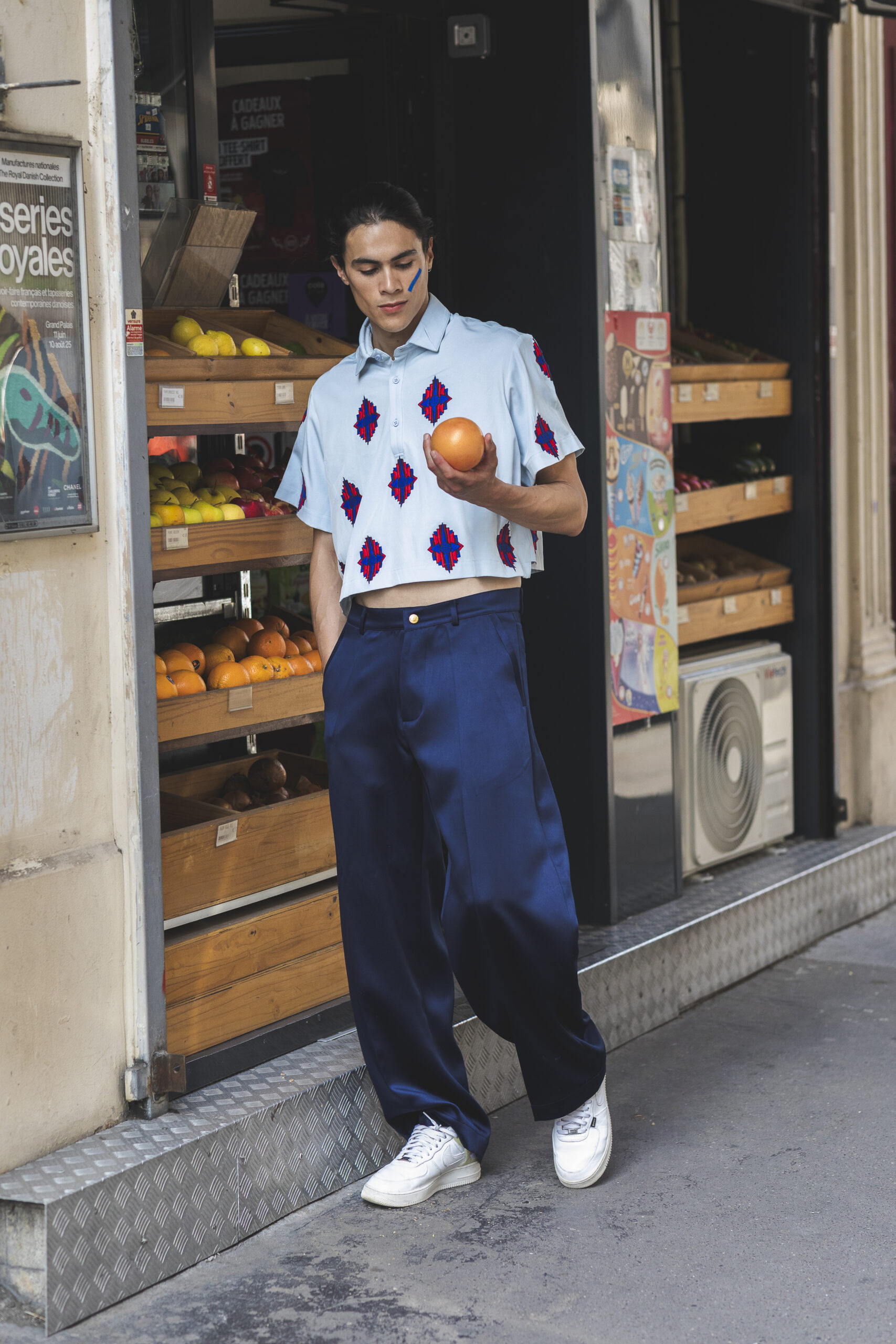 CROPPED EMBROIDERED SHIRT - Image 2