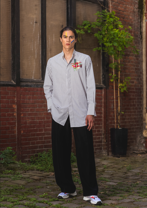 HAVANA BLACK ON WHITE ESQUISSE EMBROIDERED